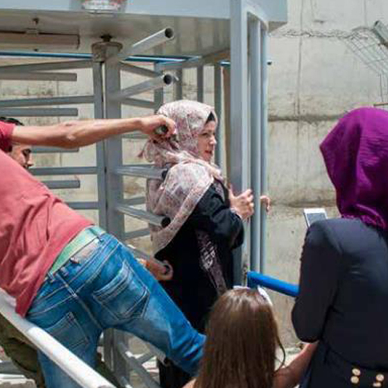 MANOS UNIDAS. Programa de ayuda paralegal a población palestina en Jerusalén este y Cisjordania